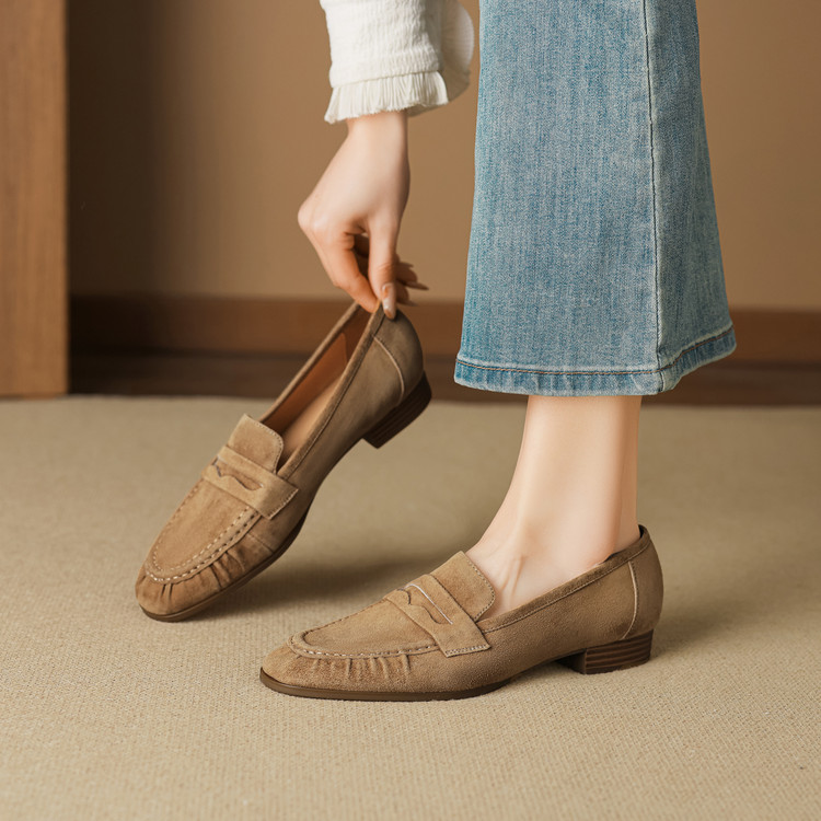 Minimalist Suede Loafers with Chunky Low Heel