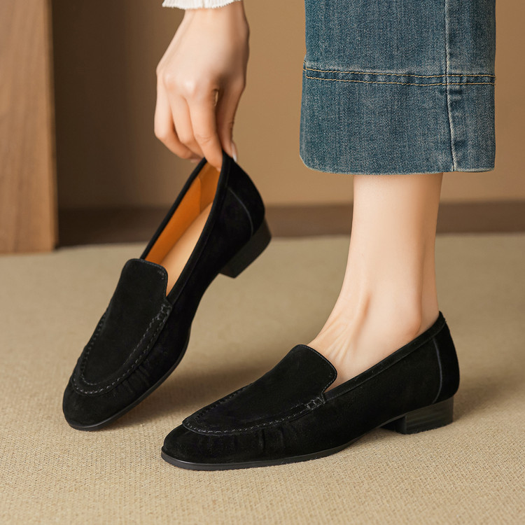 Minimalist Suede Loafers with Chunky Mid Heel - Style i.html - Image 2