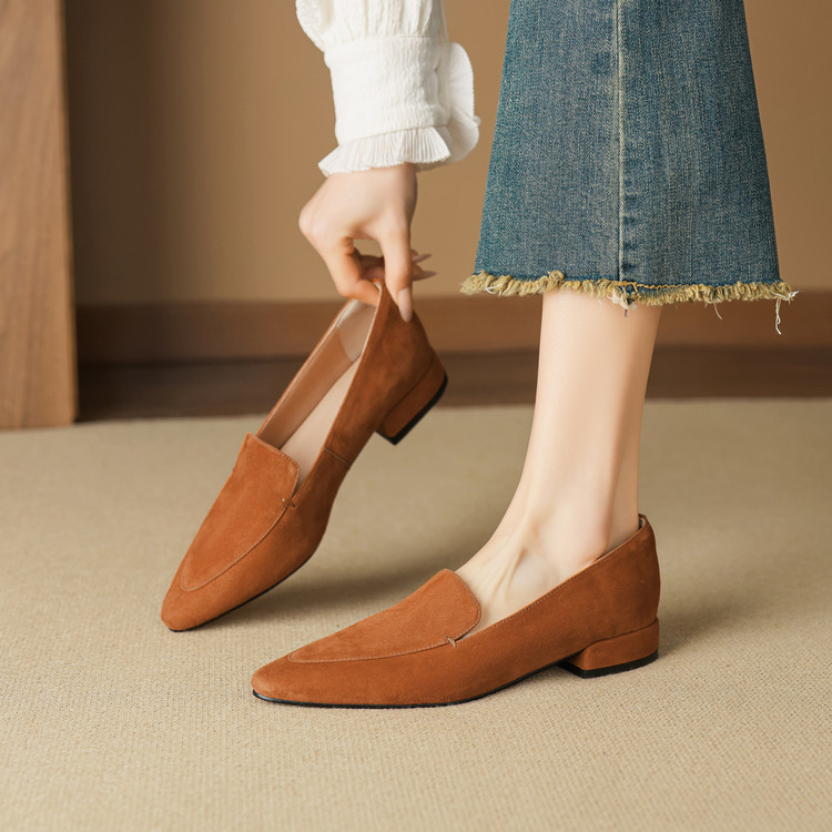 Women's Pointed Toe Chunky Heel Loafers - Top Grain Leather Floral Print Slip-On Shoes - Image 2